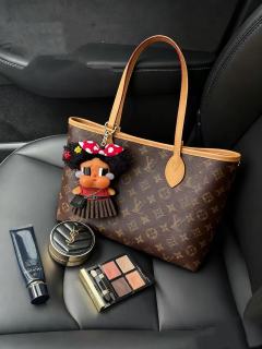 如果你：
🤔有不知道配什么挂件的包包？
😵‍💫有不知道