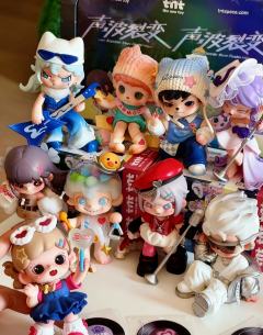 《声波裂变》这波直接把“偶像团综”做成盲盒了！9个固定成员+