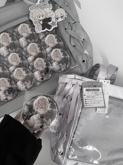 这辈子如果很痛 我希望是丝带痛