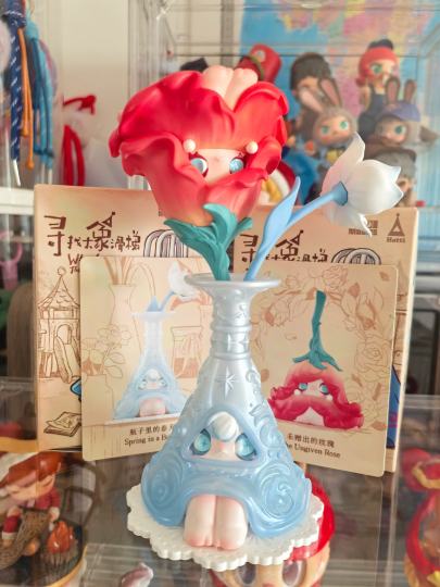 心心念念的两款一款瓶子里的春天一款未赠出的玫瑰组合起来生机勃勃