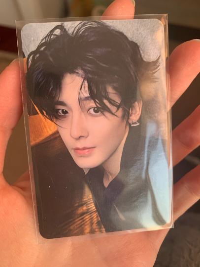 50收的，感觉像假的，背面照不出防伪码