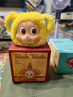 店员说这是新端不会重复，果断出手拿了2个最重的，二选一押对了