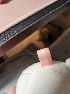 这是正版还是盗版的？豆包说是盗版的。我是在名创优品买的。