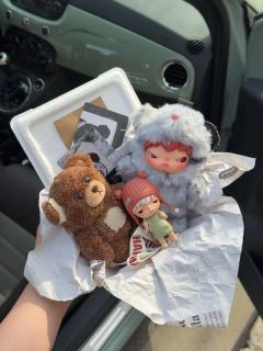 小野毛绒配个披风也太有范儿了