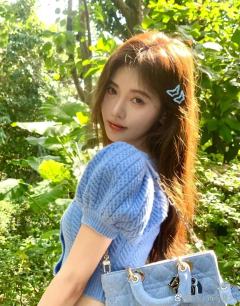 发点鞠婧祎库存