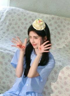 鞠婧祎蓝色系美图来喽