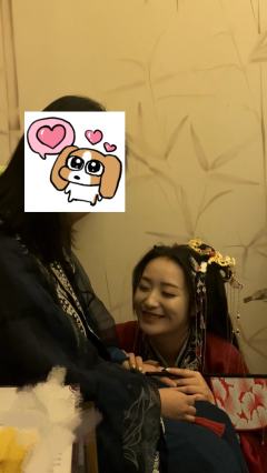 「本座今日想送你一份礼物
         ——想不想，再见