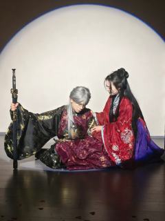 「本座今日想送你一份礼物
         ——想不想，再见