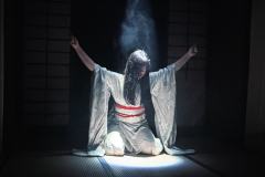 第一次玩莫慌的恐怖本哭了。真的一点都不恐怖，反而很温暖很温馨