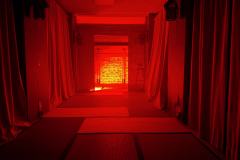 第一次玩莫慌的恐怖本哭了。真的一点都不恐怖，反而很温暖很温馨