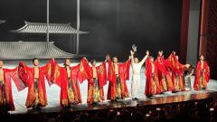 叹春风古风大秀十个篇章,融合了很多典故
《黄粱一梦》《融》《