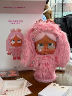 哭娃泪晶晶400%拆箱啦！可惜有瑕疵😭醉了！
本来实物还是