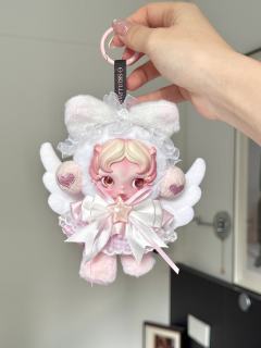 真的找不到理由来拒绝这么甜美可爱的抱抱幽灵
完全美少女战士来