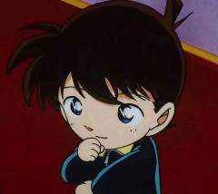 这也太萌了
早期画风的柯南真是萌神