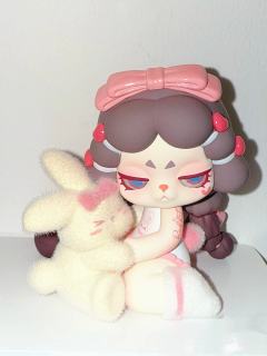 兔子小姐DoDoRaRa你好～
喜欢小兔子￼
一眼看中了do