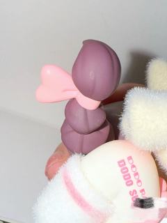 兔子小姐DoDoRaRa你好～
喜欢小兔子￼
一眼看中了do