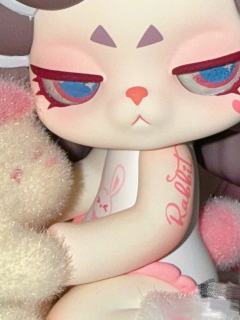 兔子小姐DoDoRaRa你好～
喜欢小兔子￼
一眼看中了do