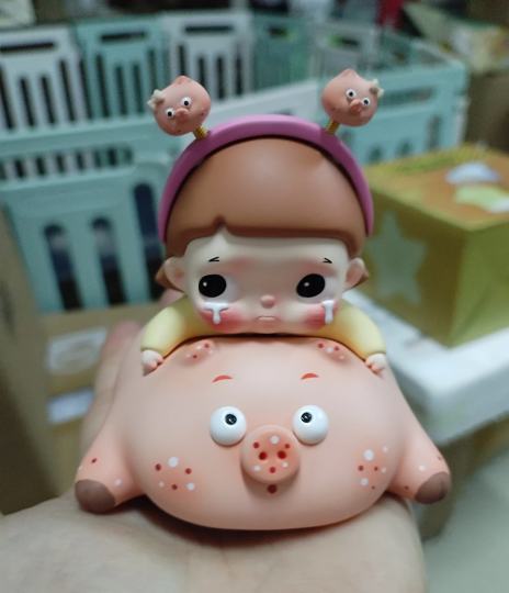 可爱哒猪猪😘和娃娃！