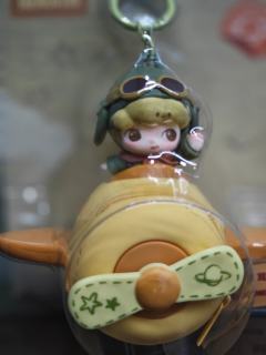 🧳Dimoo新款限定时光耳机包！一起解锁神秘之旅
🌞一早