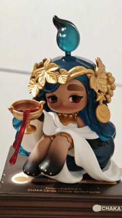 欢愉是古希腊酒神庆典上情感的迷醉，秩序是古罗马森严体系中法律