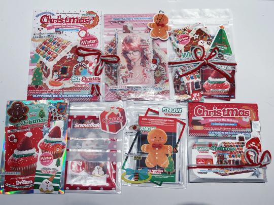 圣诞快乐🧑‍🎄🎄贵妇包装，最近有活动，不管多少钱的卡都会赠一张卡哦@ 