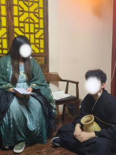 📍异万世界
DM：嘉靖/小张

老家伙，蟪蛄上的日子太短了