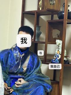 📍异万世界
DM：嘉靖/小张

老家伙，蟪蛄上的日子太短了