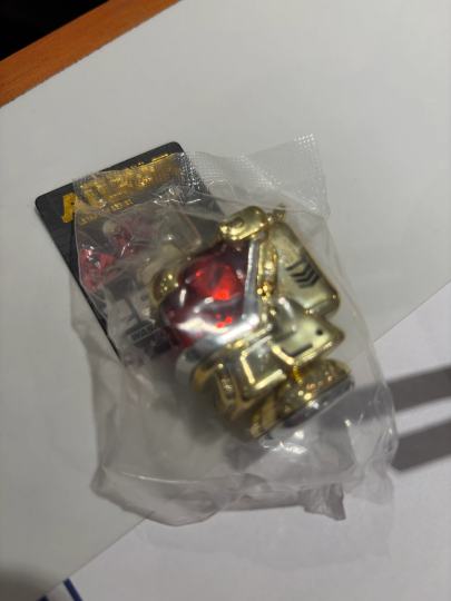 金光闪闪的，到处搜不到，不知道这个值几个钱