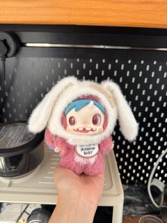 丑萌的宝拉就这样治愈一切不开心🥰
眼中亮晶晶像是有星星
纯