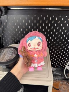 丑萌的宝拉就这样治愈一切不开心🥰
眼中亮晶晶像是有星星
纯