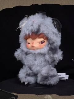 雾野将至的直播间实物展示，毛茸茸的，感觉还不错。