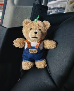 背心熊穿上背带裤，帅爆了！
