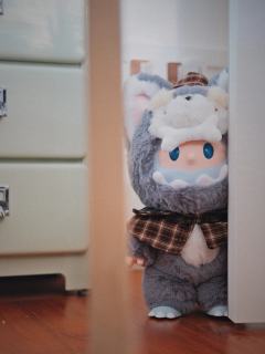 拥有的第四个Bob搪胶。这个颜色和设计我很喜欢。目前排名第一