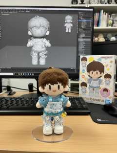 听说这个周可可手办很火？
咱们周可可也有。
感觉这个挺有趣的