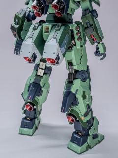 这捷达料子是有点软，但组合度细节之类的还好，预定到货也挺快，