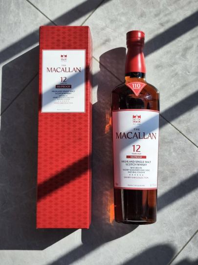 麥卡偷雪莉桶12年110proof單一麥芽威士忌

The Macallan Sherry Oak 12 Years Old 110 Proof

釀造背景The Macallan品牌與蒸镏器工藝
麥