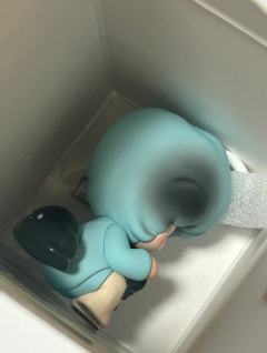 家人们别对顶盒顶出来的娃特别好奇的在你身边
的陪你emo脑袋