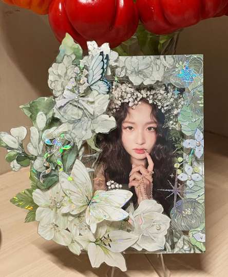 呜呜呜收到了绝美返图，清透的绿色和小卡太适配了！