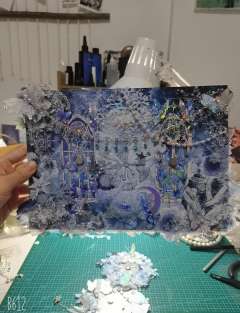 起码用了五种雪花元素的胶带，真的太爽了。
从打草图到备料到成