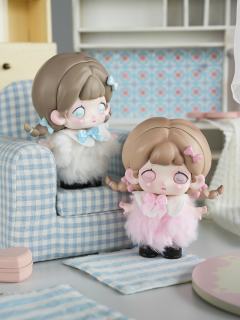 12月QDF首发，MIKUKU首款可换装的大娃。线上也有少量