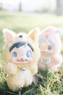 Polar的小怪物毛绒已经可爱到另一个level了
她带着勇