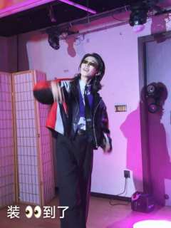 《碌碌无为的我与等候千年的神》一开始听到这个剧本的名字，老实