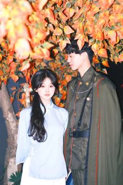 “悄悄是别离的笙箫，而你永远是我的康桥”
剧本：烟云南渡
店