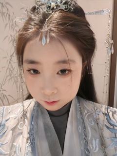 方仲庭:胖胖
裴南洲:阿灿
林风儿:六月
锦荷:nini
太