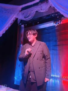 ⛵️最世界孤独的尼莫点建灯塔
有价值否？有意义否？

店家：