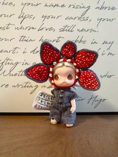 zsiga/怪奇物语/达达连体衣/发光衣服🌟
终于完成啦~