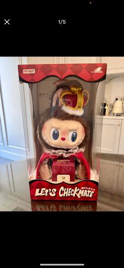 新买了一个国王，好喜欢这个配色，个人觉得很可爱