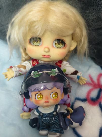 这小表情也是一样一样的