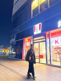 第一眼觉得好丑，越看越喜欢