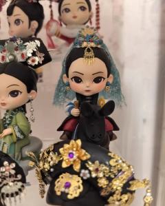 越好看的头饰越复杂😂但很有成就感！！！